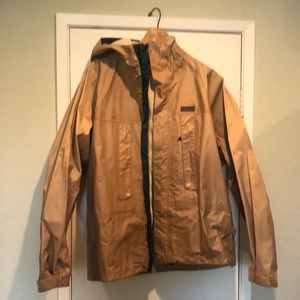 Men’s Patagonia Windbreaker with Hood and Hidden Pockets